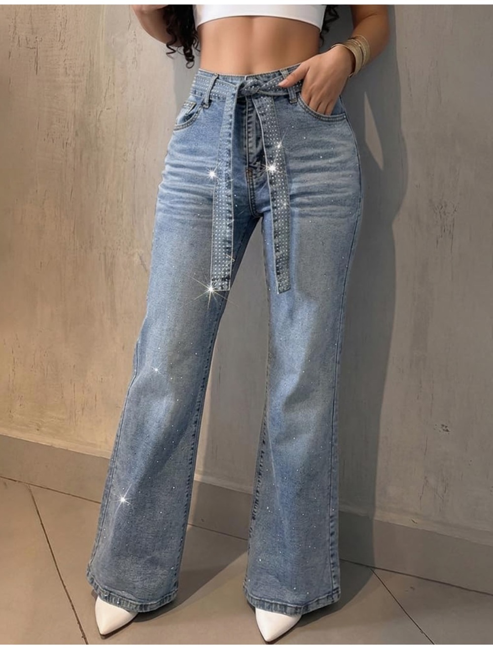 Studded Light Blue Women's Jeans with Embellished Belt. Size Large. NWOT.